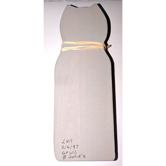 Vtg 1997 Hand Painted Artisan Wooden Kitty Cat Figure Sculpture 6.5 in. Blue - Picture 2 of 4